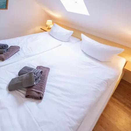 بيت للعطل Ferienhaeuser - Urlaub Mit Haustier In Ostfriesland *